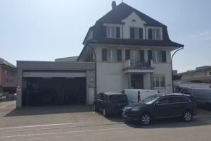 AUTOGLAS & REIFENSERVICE OBŠIVANÁ