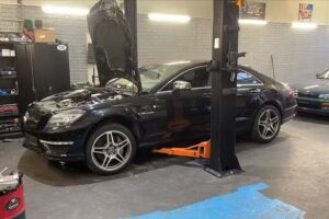 Auto Polyclinic Erlen – Officina di riparazione auto, cambio olio, servizio di riparazione e vetri per auto
