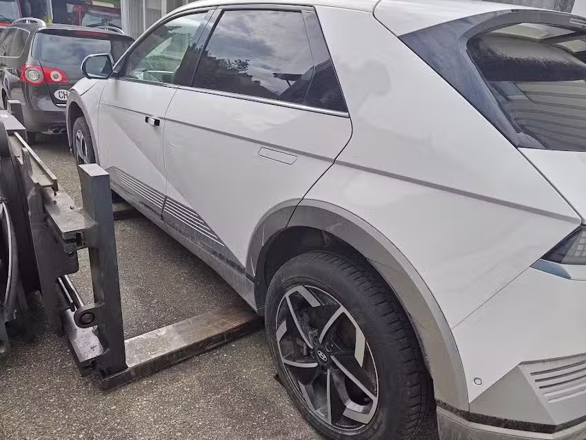 Müller AG Riciclaggio auto