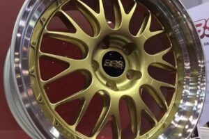 Felgentech – Verniciatura a polvere e riparazione cerchi per graffi, danni alla vernice e danni causati dai marciapiedi