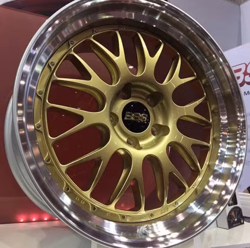 Felgentech – Verniciatura a polvere e riparazione cerchi per graffi, danni alla vernice e danni causati dai marciapiedi