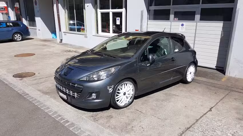 Garage de Monséjour SA Di Mauro Cl. & Grütter P.