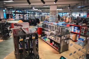 Louis Root – Motorradbekleidung und Motorradzubehör