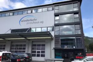 Wiederkehr Pneuhaus AG